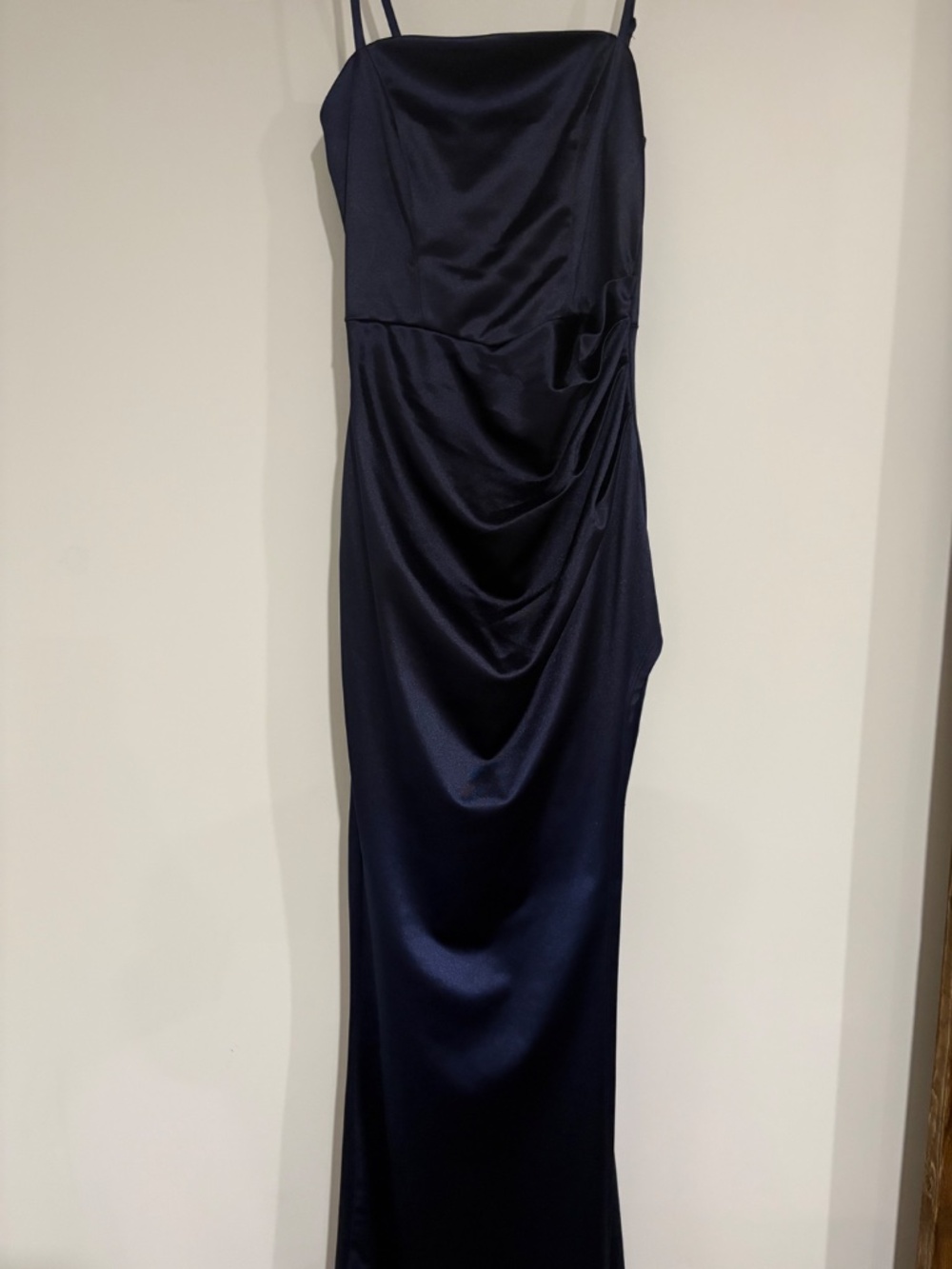 Dress - Picture 4 of 6